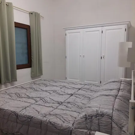 Sa Mesaluna Nature House Apartment Elini